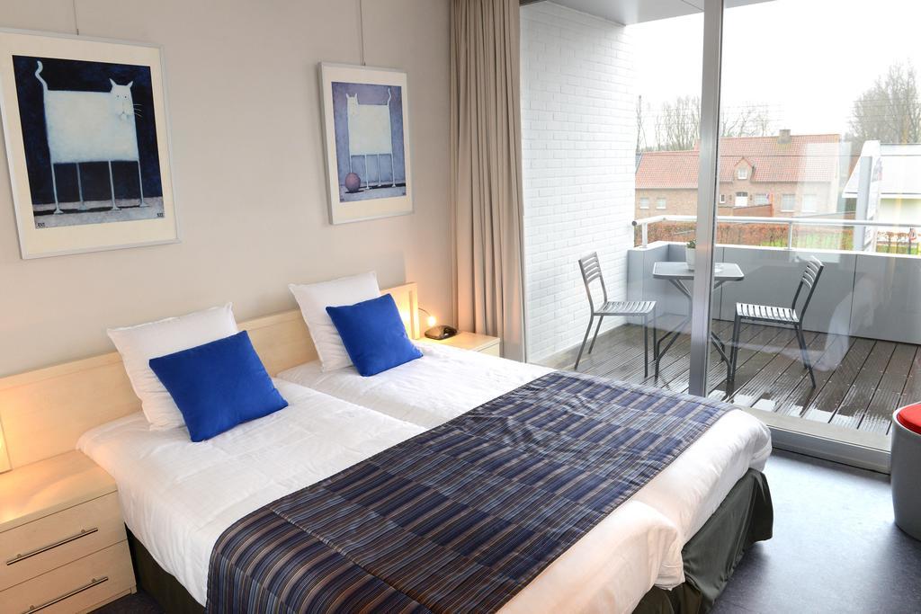 Hotel Vijfwegen Roeselare Esterno foto