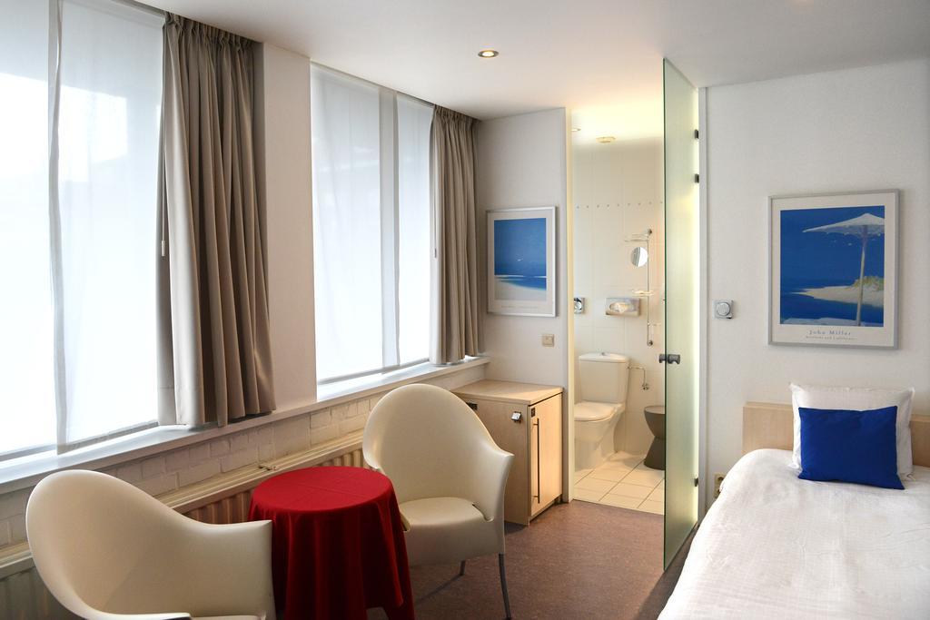 Hotel Vijfwegen Roeselare Esterno foto