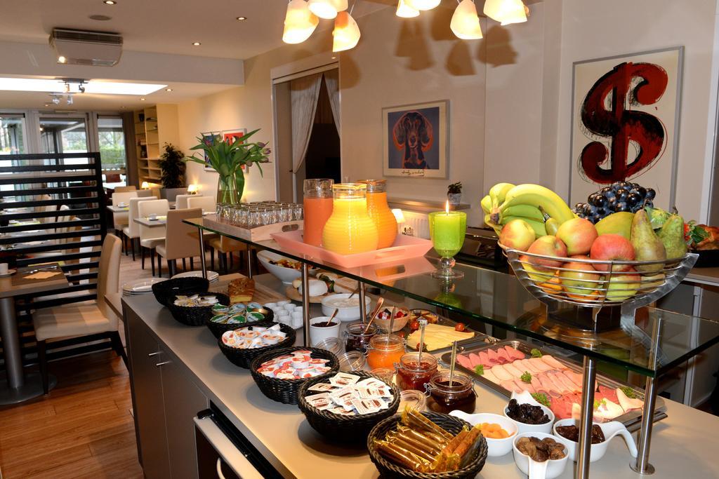 Hotel Vijfwegen Roeselare Esterno foto